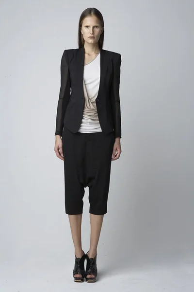 Look 16